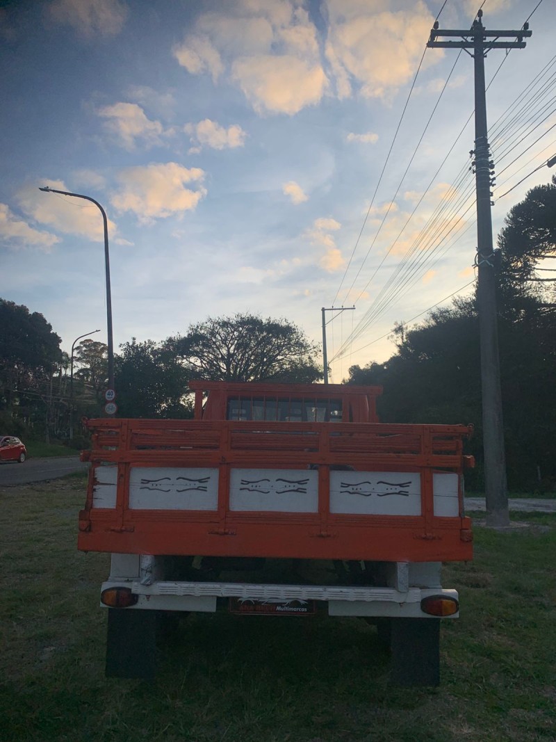 F-75 2.3 4X4 PICK-UP MANUAL - 1975 - CAXIAS DO SUL