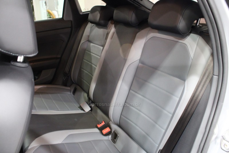 NIVUS 1.0 200 TSI HIGHLINE LAUNCHING EDITION TOTAL FLEX 4P AUTOMÁTICO - 2021 - CAXIAS DO SUL