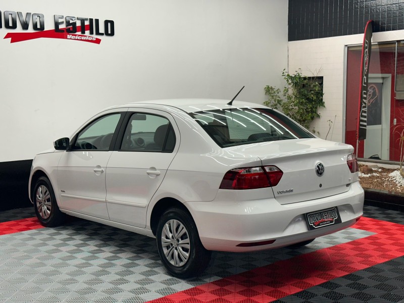 VOYAGE 1.6 MI CITY 8V FLEX 4P MANUAL - 2014 - CAXIAS DO SUL