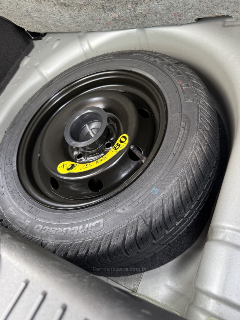 FIESTA 1.6 SE HATCH PLUS 16V FLEX 4P MANUAL - 2015 - ENCANTADO
