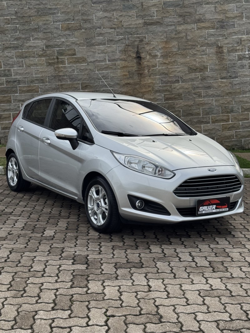 FIESTA 1.6 SE HATCH PLUS 16V FLEX 4P MANUAL - 2015 - ENCANTADO