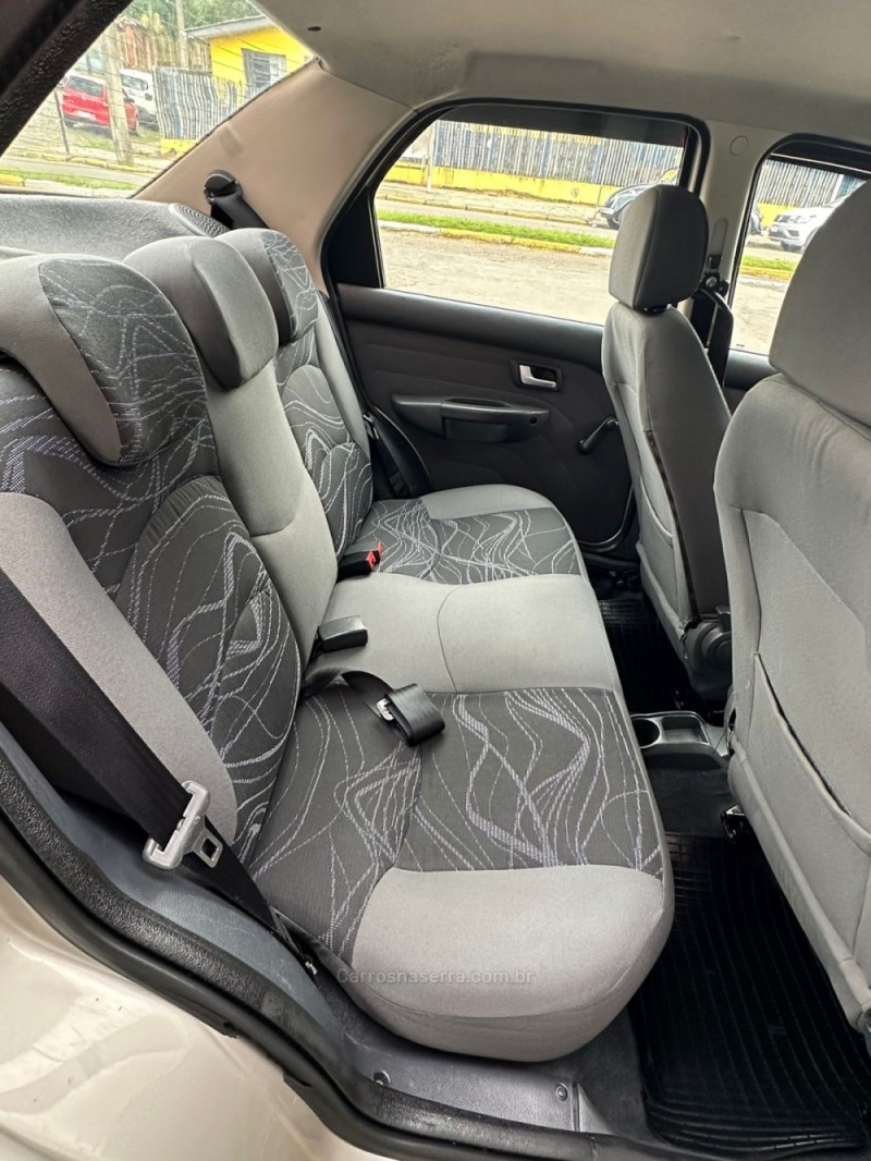 SIENA 1.0 MPI EL 8V FLEX 4P MANUAL - 2013 - PAROBé