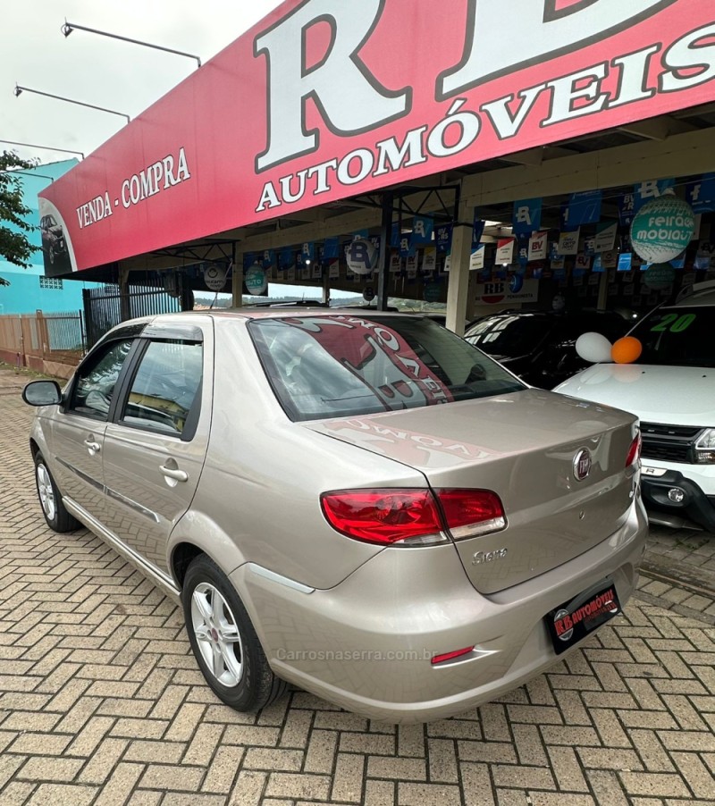 SIENA 1.0 MPI EL 8V FLEX 4P MANUAL - 2013 - PAROBé