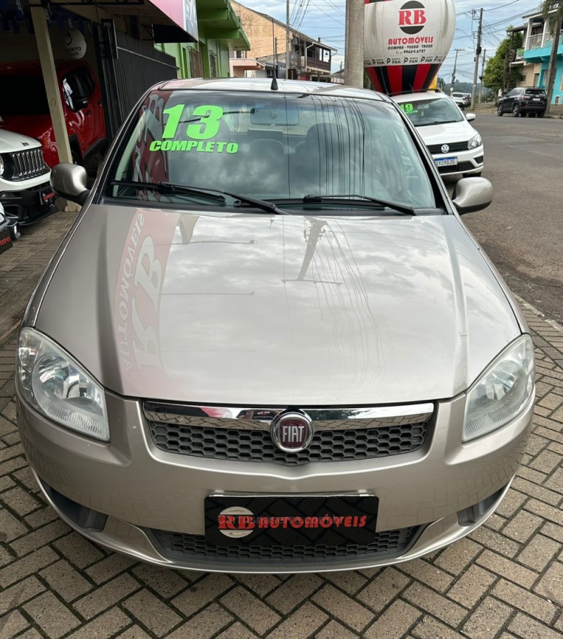 SIENA 1.0 MPI EL 8V FLEX 4P MANUAL - 2013 - PAROBé