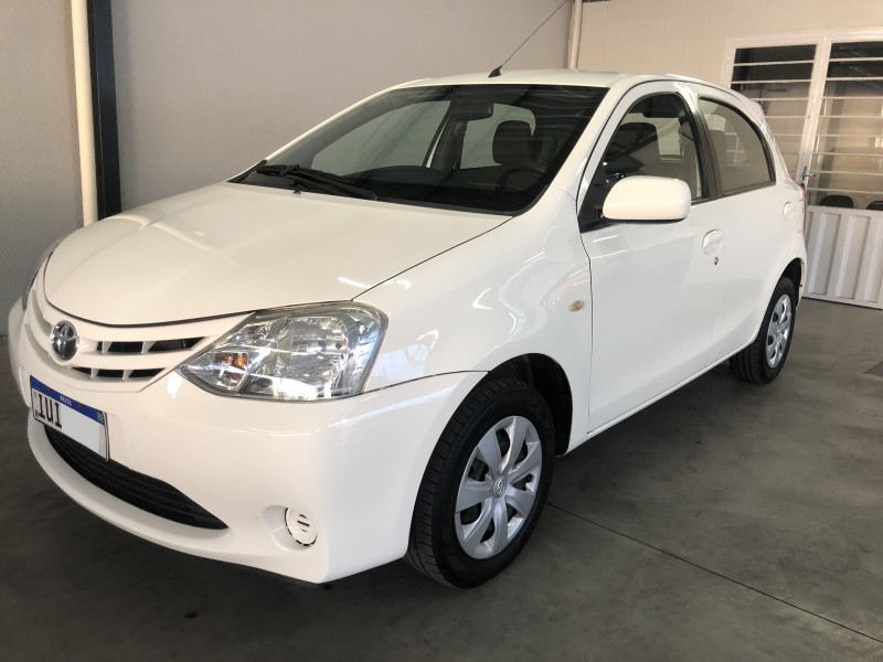ETIOS 1.3 XS 16V FLEX 4P MANUAL - 2013 - CAXIAS DO SUL
