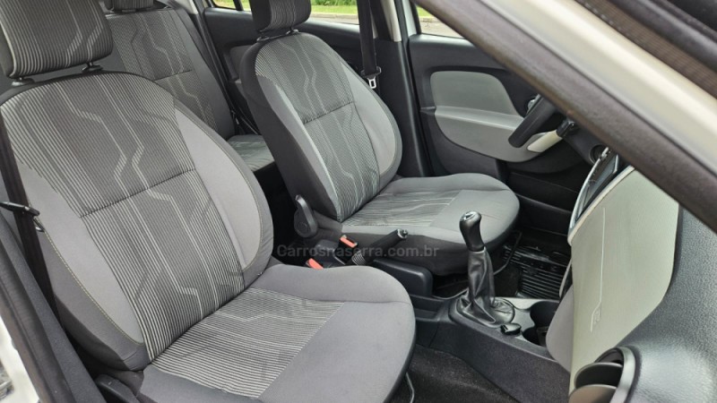 LOGAN 1.6 EXPRESSION 8V FLEX 4P MANUAL - 2018 - IVOTI