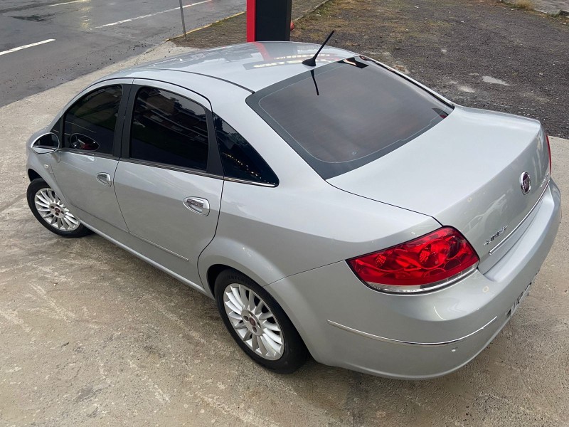 LINEA 1.8 ABSOLUTE 16V FLEX 4P AUTOMATIZADO - 2011 - CAXIAS DO SUL