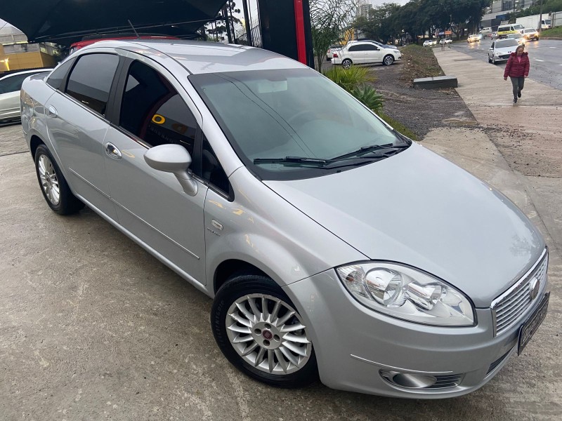 linea 1.8 absolute 16v flex 4p automatizado 2011 caxias do sul