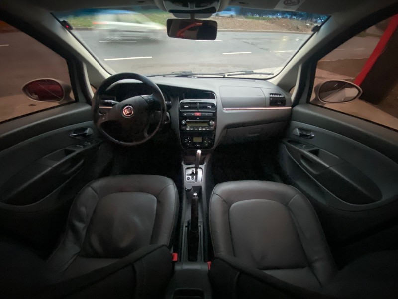 LINEA 1.8 ABSOLUTE 16V FLEX 4P AUTOMATIZADO - 2011 - CAXIAS DO SUL