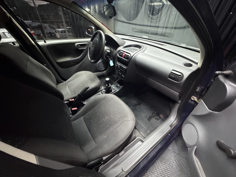 CORSA 1.0 MPFI VHC 8V GASOLINA 4P MANUAL - 2005 - CAXIAS DO SUL
