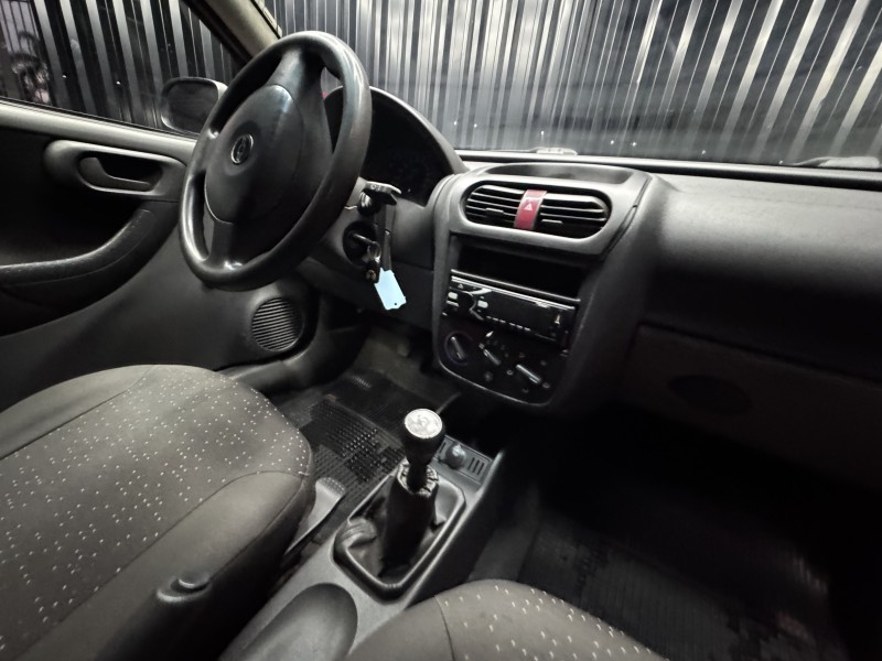 CORSA 1.0 MPFI VHC 8V GASOLINA 4P MANUAL - 2005 - CAXIAS DO SUL