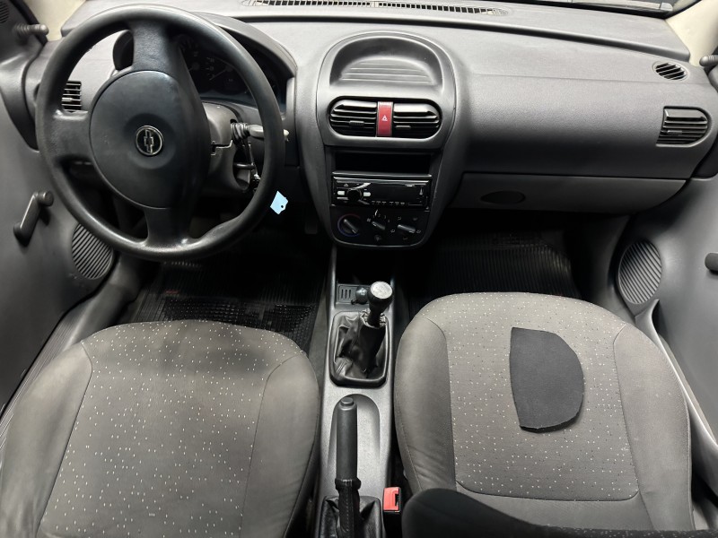 CORSA 1.0 MPFI VHC 8V GASOLINA 4P MANUAL - 2005 - CAXIAS DO SUL
