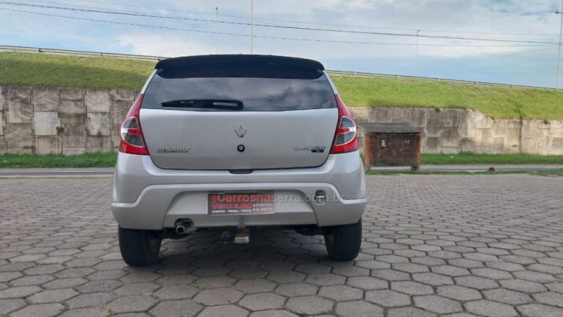 SANDERO 1.6 PRIVILÉGE 8V FLEX 4P MANUAL - 2010 - SOMBRIO