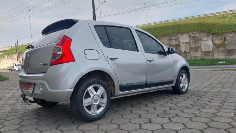SANDERO 1.6 PRIVILÉGE 8V FLEX 4P MANUAL - 2010 - SOMBRIO