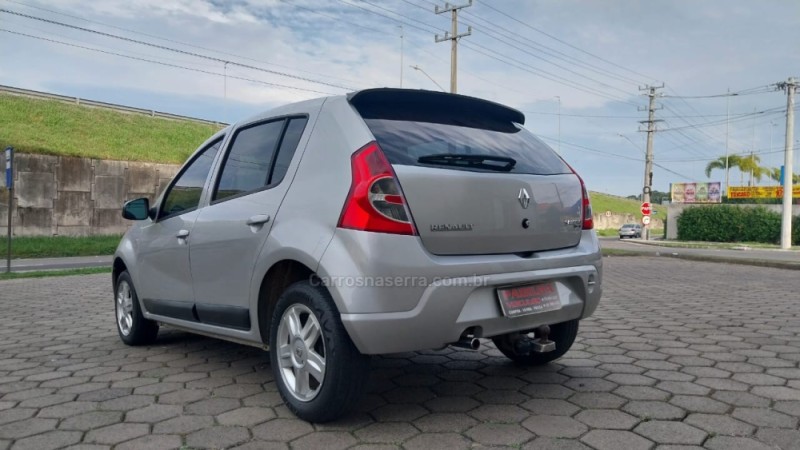 SANDERO 1.6 PRIVILÉGE 8V FLEX 4P MANUAL - 2010 - SOMBRIO