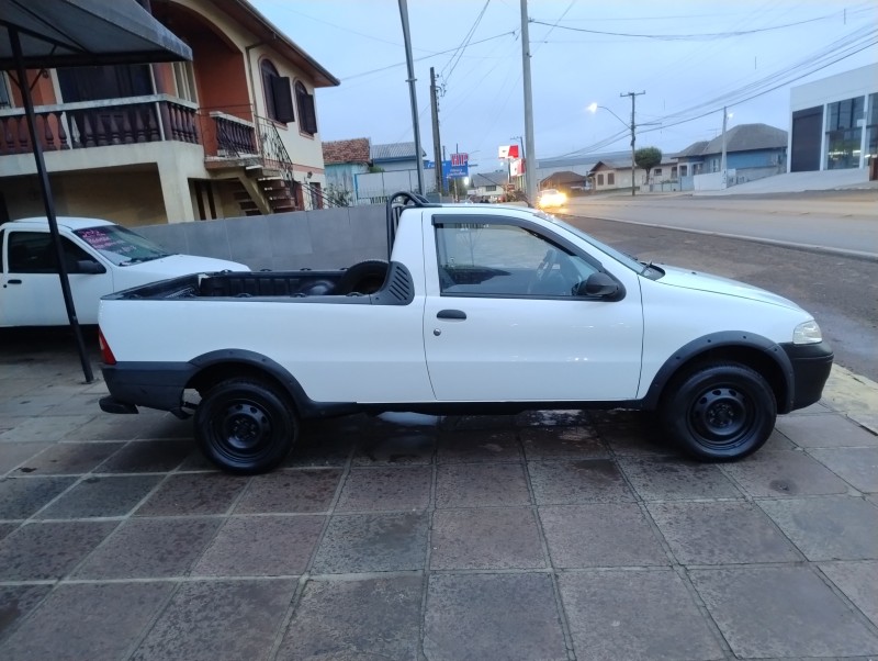STRADA 1.5 MPI WORKING CS 8V GASOLINA 2P MANUAL - 2002 - VACARIA