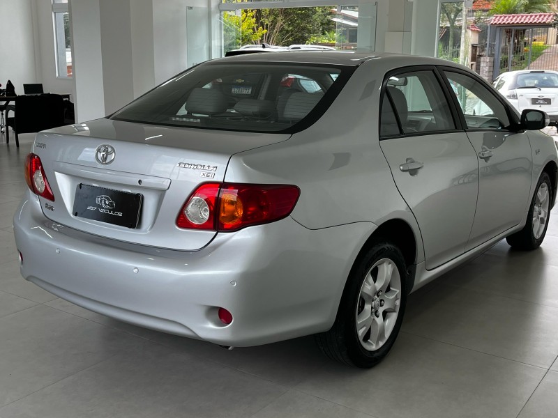 COROLLA 1.8 XEI 16V GASOLINA 4P AUTOMÁTICO - 2010 - BENTO GONçALVES