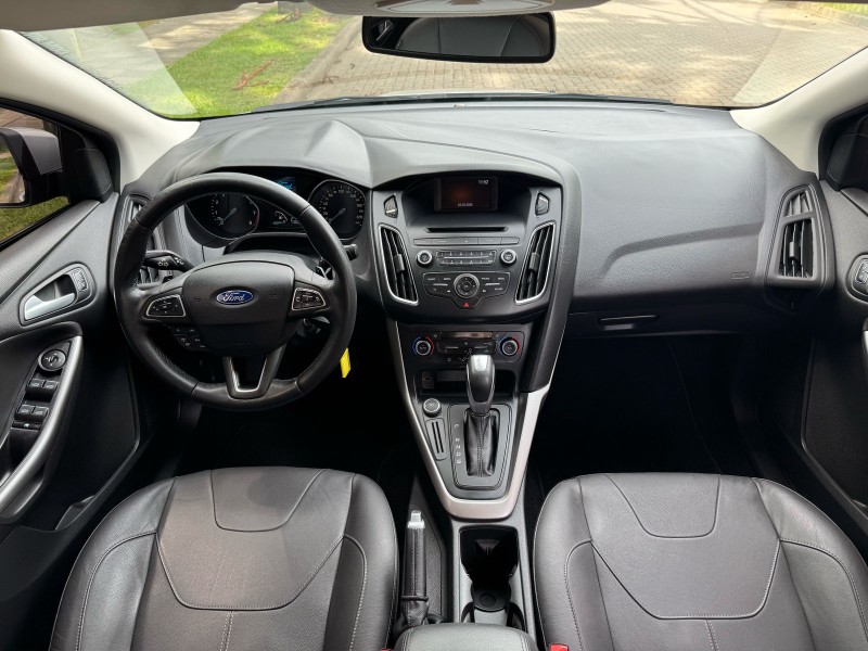 FOCUS 2.0 SE SEDAN 16V FLEX 4P AUTOMÁTICO - 2016 - CAXIAS DO SUL