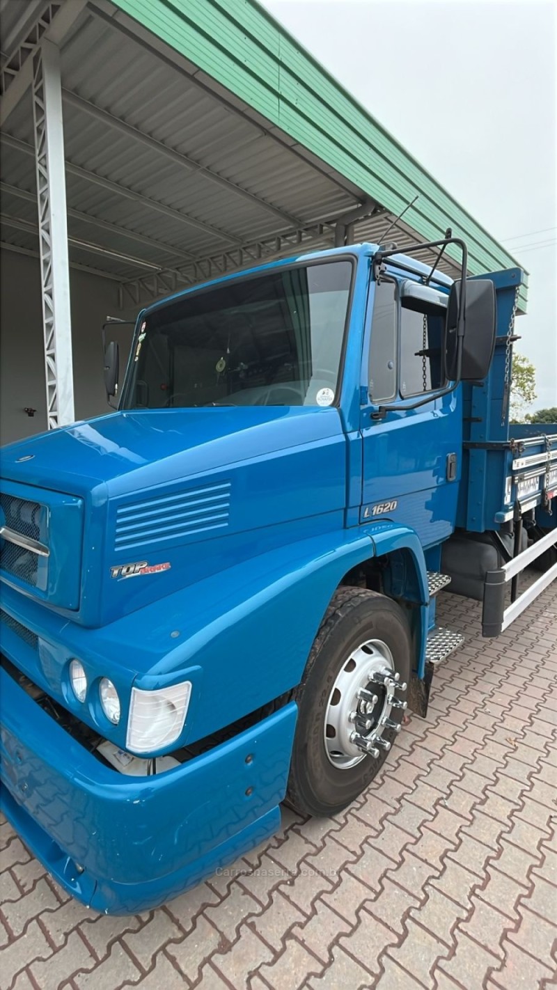 L-1620 3 EIXOS - 2009 - ANTôNIO PRADO