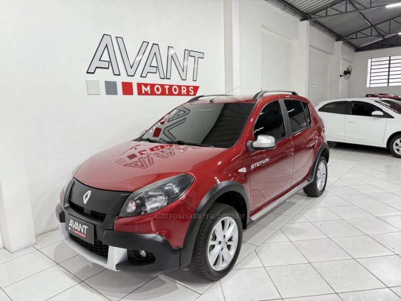 SANDERO 1.6 STEPWAY 8V FLEX 4P MANUAL - 2014 - NOVO HAMBURGO