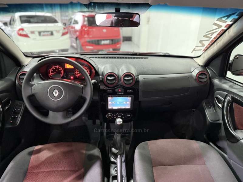 SANDERO 1.6 STEPWAY 8V FLEX 4P MANUAL - 2014 - NOVO HAMBURGO