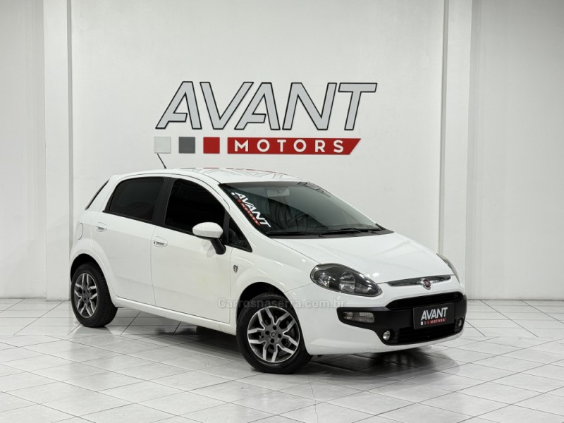 PUNTO 1.4 ATTRACTIVE ITALIA 8V FLEX 4P MANUAL - 2013 - NOVO HAMBURGO