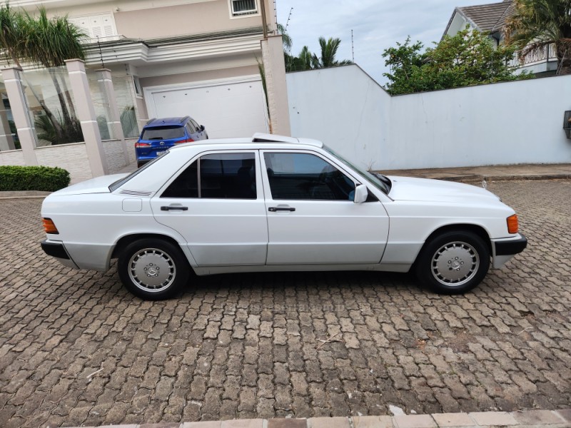190 E 2.3 SEDAN 16V GASOLINA 4P AUTOMÁTICO - 1991 - MONTENEGRO