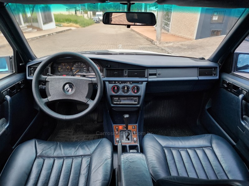 190 E 2.3 SEDAN 16V GASOLINA 4P AUTOMÁTICO - 1991 - MONTENEGRO