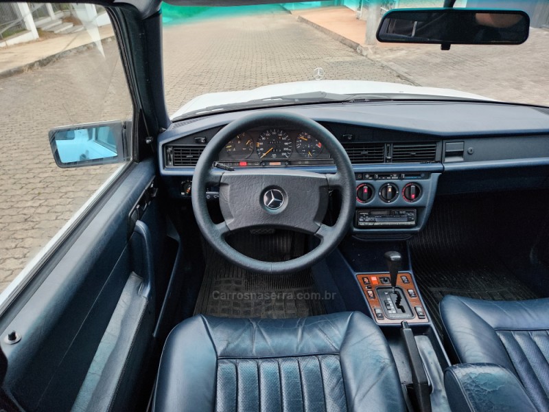 190 E 2.3 SEDAN 16V GASOLINA 4P AUTOMÁTICO - 1991 - MONTENEGRO