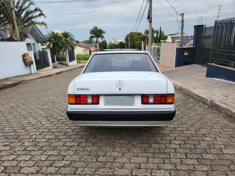 190 E 2.3 SEDAN 16V GASOLINA 4P AUTOMÁTICO - 1991 - MONTENEGRO
