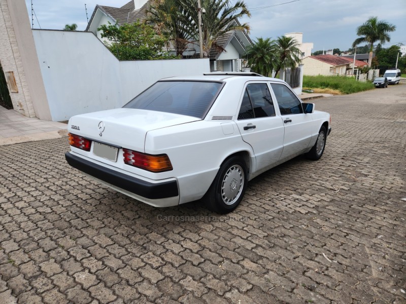 190 E 2.3 SEDAN 16V GASOLINA 4P AUTOMÁTICO - 1991 - MONTENEGRO