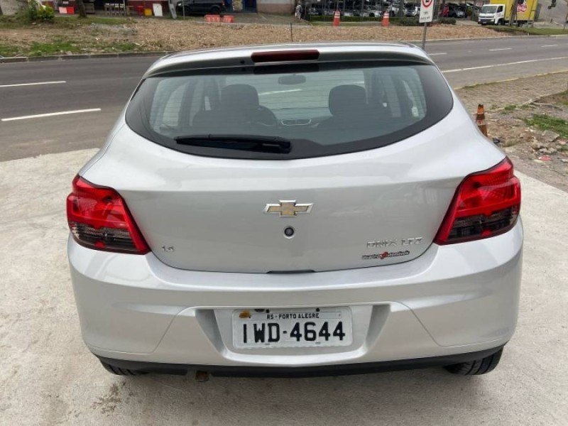 ONIX 1.4 MPFI LTZ 8V FLEX 4P MANUAL - 2015 - CAXIAS DO SUL