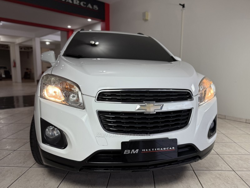 TRACKER 1.8 MPFI LTZ 4X2 16V FLEX 4P AUTOMÁTICO - 2015 - GUAPORé
