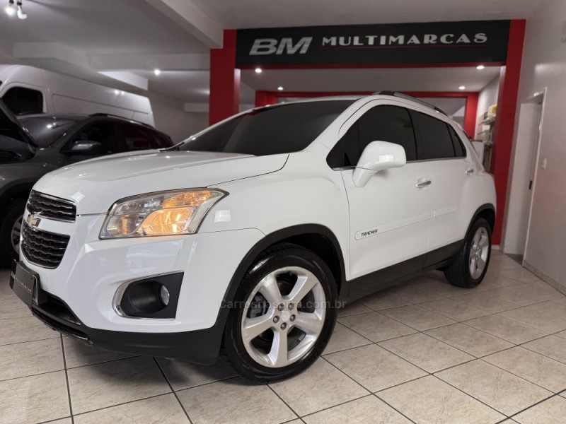 TRACKER 1.8 MPFI LTZ 4X2 16V FLEX 4P AUTOMÁTICO - 2015 - GUAPORé