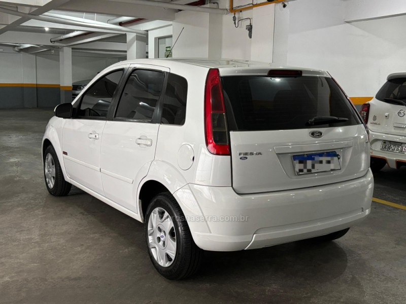 fiesta 1.6 rocam hatch 8v flex 4p manual 2013 caxias do sul