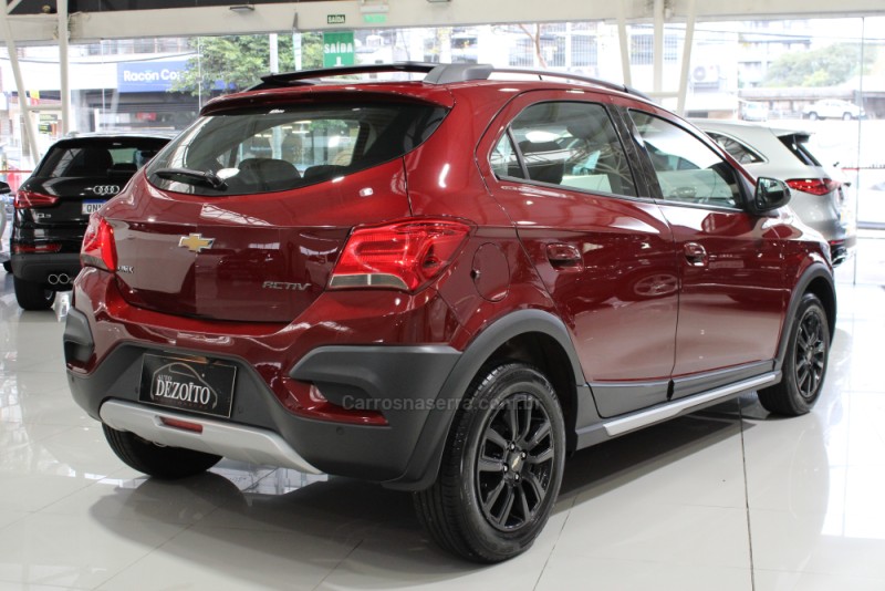 ONIX 1.4 MPFI ACTIV 8V FLEX 4P MANUAL - 2019 - CAXIAS DO SUL