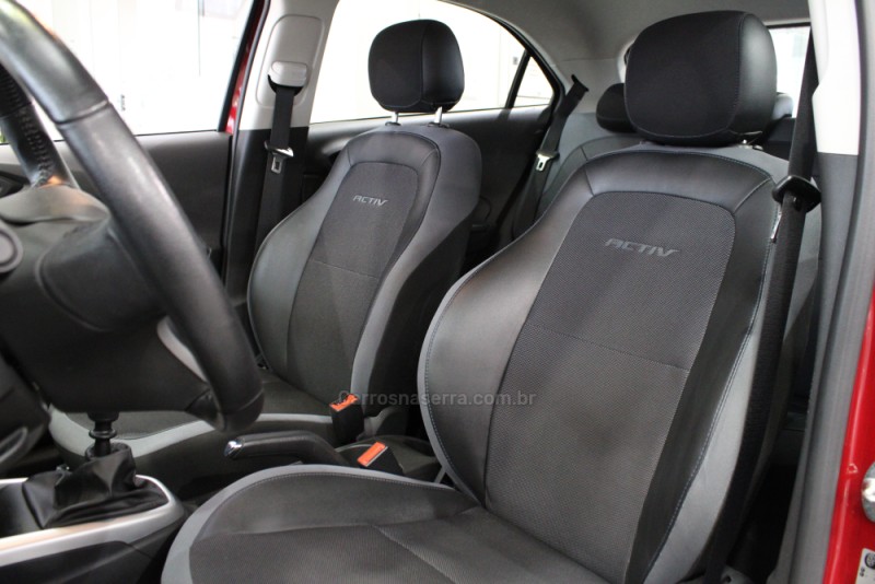 ONIX 1.4 MPFI ACTIV 8V FLEX 4P MANUAL - 2019 - CAXIAS DO SUL