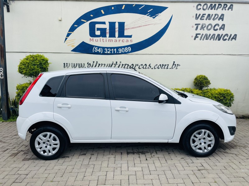 FIESTA 1.6 MPI 8V GASOLINA 4P MANUAL - 2013 - CAXIAS DO SUL