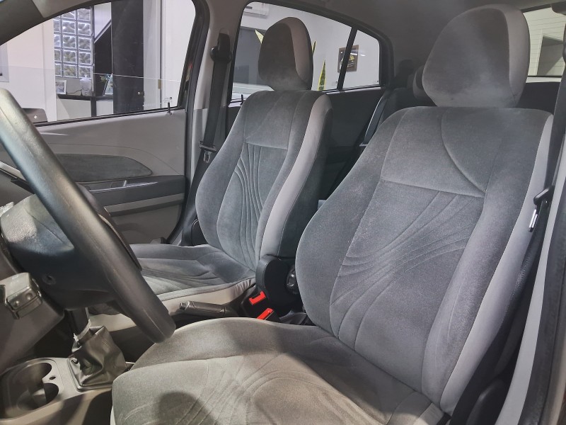 AGILE 1.4 MPFI LTZ 8V FLEX 4P MANUAL - 2011 - SãO SEBASTIãO DO CAí