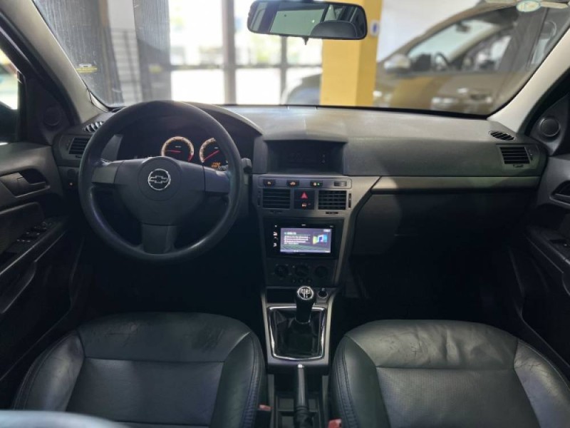 VECTRA 2.0 MPFI EXPRESSION 8V GASOLINA 4P MANUAL - 2009 - CAXIAS DO SUL