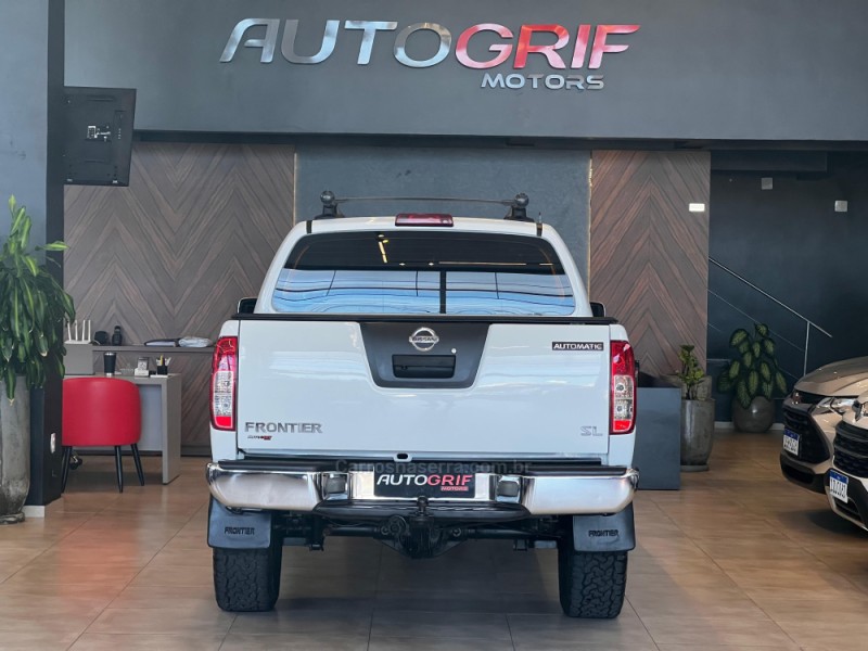 FRONTIER 2.5 SL 4X4 CD TURBO ELETRONIC DIESEL 4P AUTOMÁTICO - 2015 - CAMPO BOM