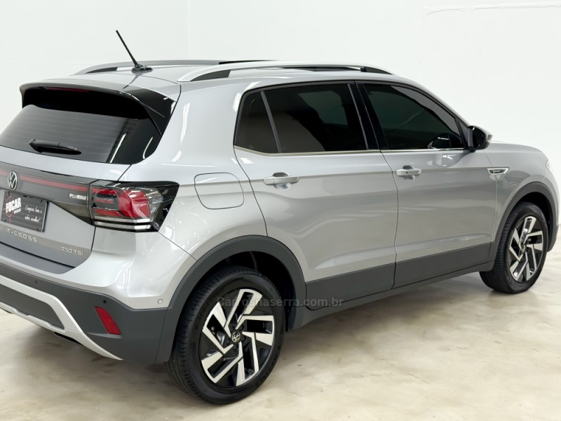 T-CROSS 1.4 HIGHLINE TSI 16V FLEX 4P AUTOMÁTICO - 2025 - CAXIAS DO SUL