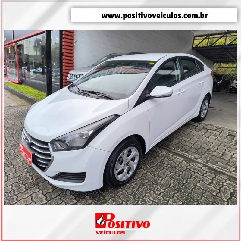 HB20S 1.6 COMFORT PLUS 16V FLEX 4P MANUAL - 2017 - CAXIAS DO SUL