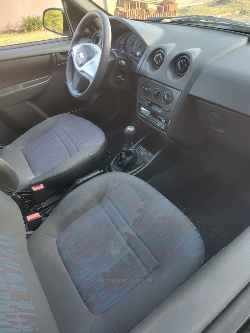 CELTA 1.0 MPFI LT 8V FLEX 4P MANUAL - 2011 - CAMPO BOM