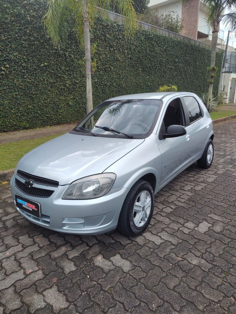 CELTA 1.0 MPFI LT 8V FLEX 4P MANUAL - 2012 - CAMPO BOM