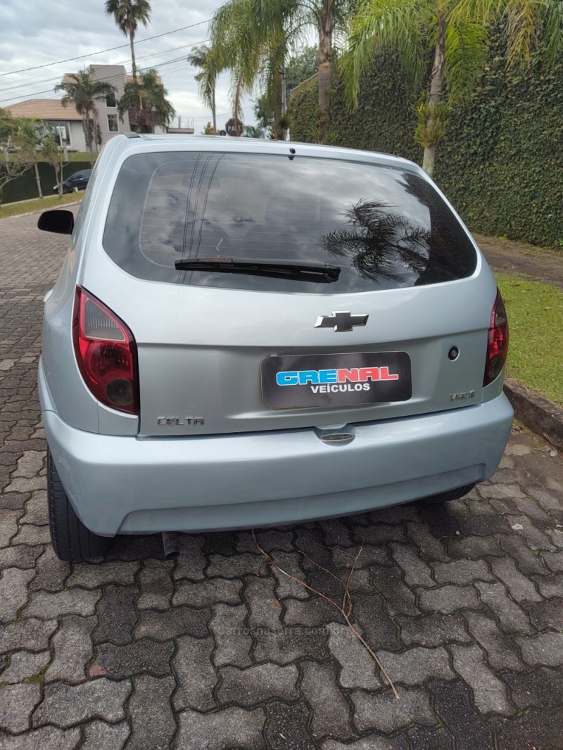 CELTA 1.0 MPFI LT 8V FLEX 4P MANUAL - 2012 - CAMPO BOM