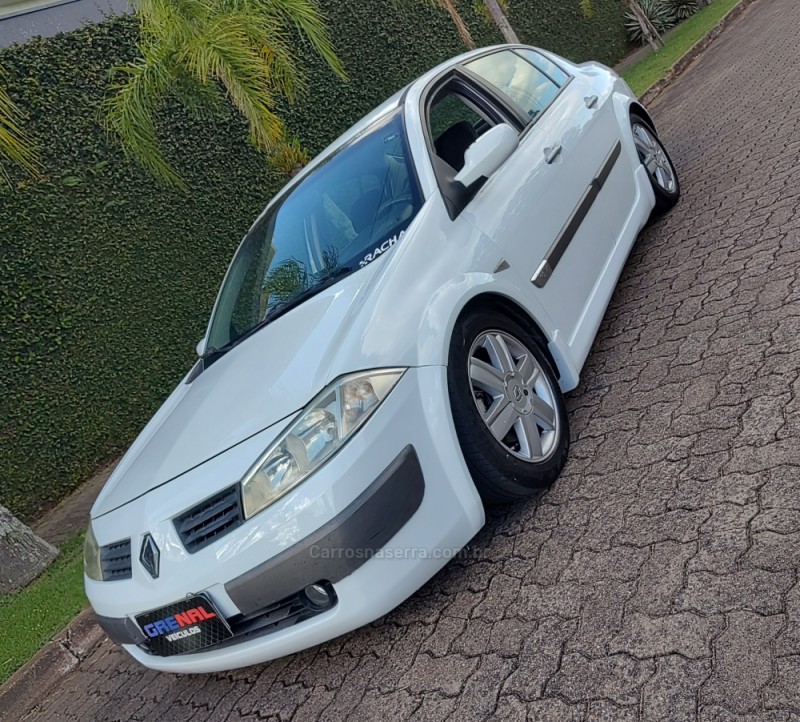 MÉGANE 1.6 DYNAMIQUE 16V FLEX 4P MANUAL - 2009 - CAMPO BOM