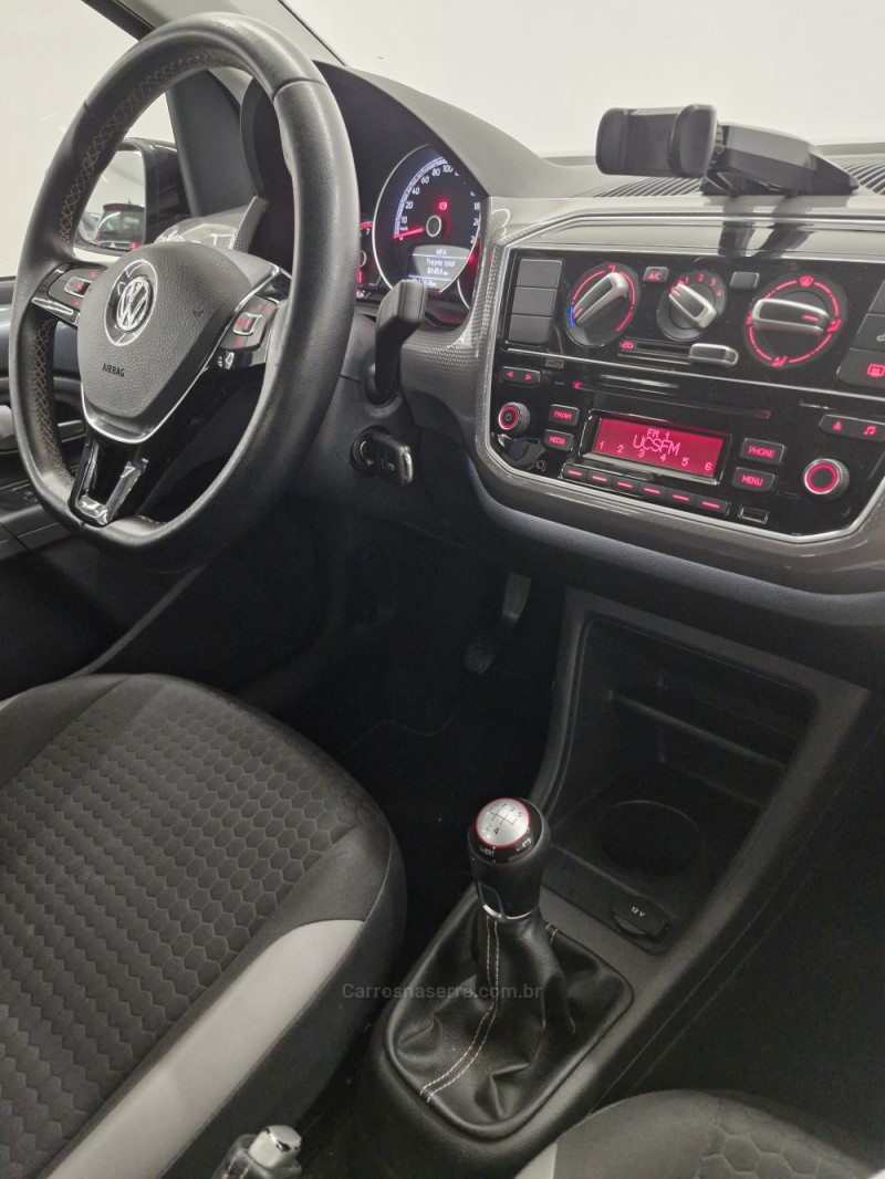 UP 1.0 CROSS T.FLEX 12V 4P MANUAL - 2018 - CAXIAS DO SUL