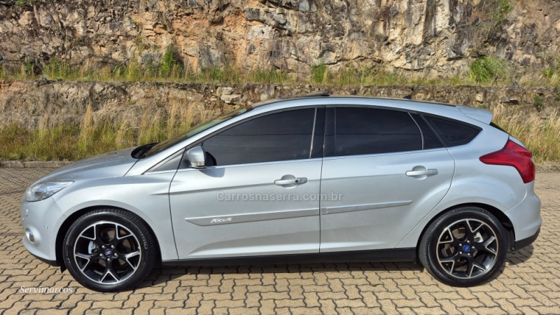 FOCUS 2.0 TITANIUM PLUS 16V FLEX 4P AUTOMÁTICO - 2015 - SãO MARCOS