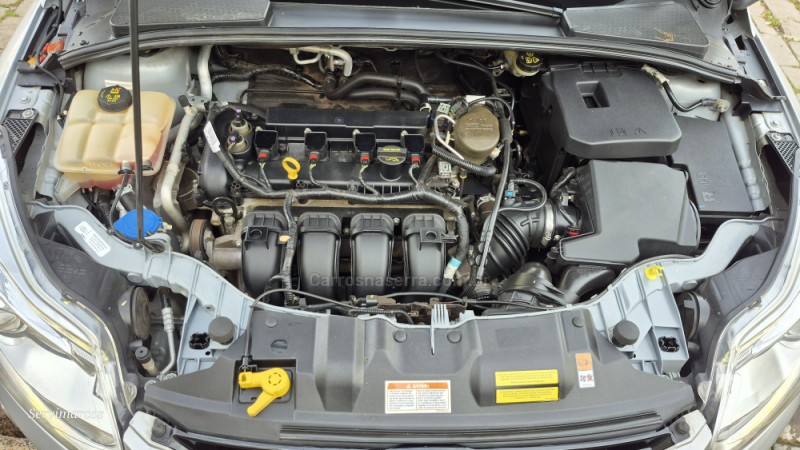 FOCUS 2.0 TITANIUM PLUS 16V FLEX 4P AUTOMÁTICO - 2015 - SãO MARCOS